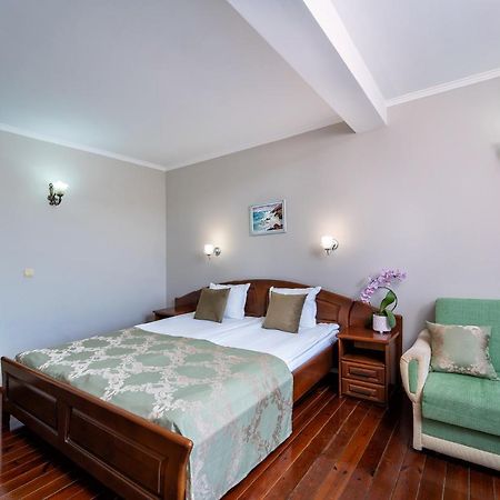 Hotel Izvora クラネヴォ エクステリア 写真