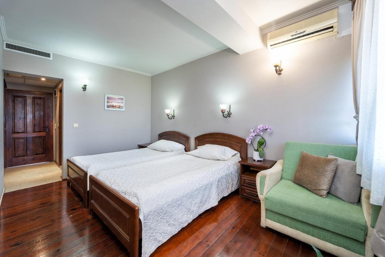 Hotel Izvora クラネヴォ エクステリア 写真