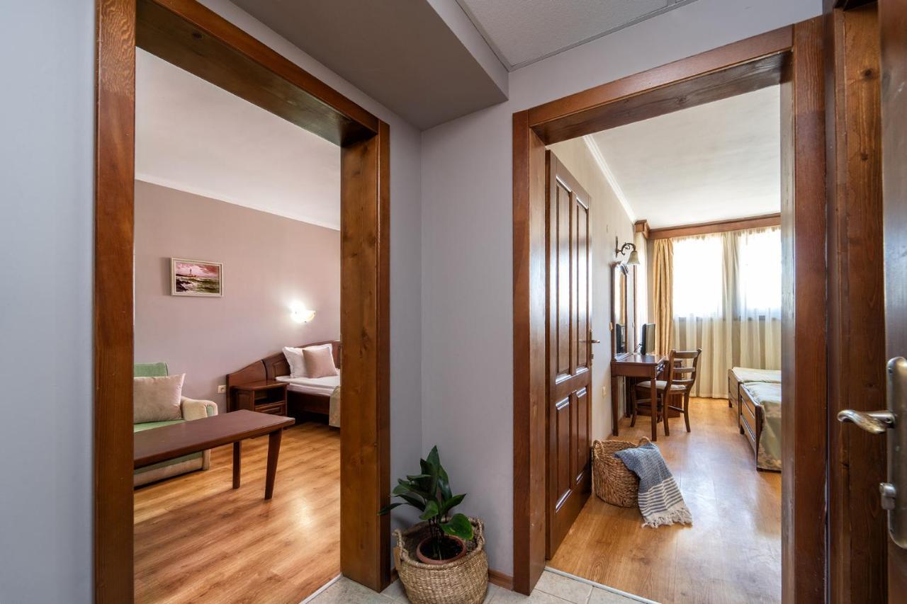 Hotel Izvora クラネヴォ エクステリア 写真