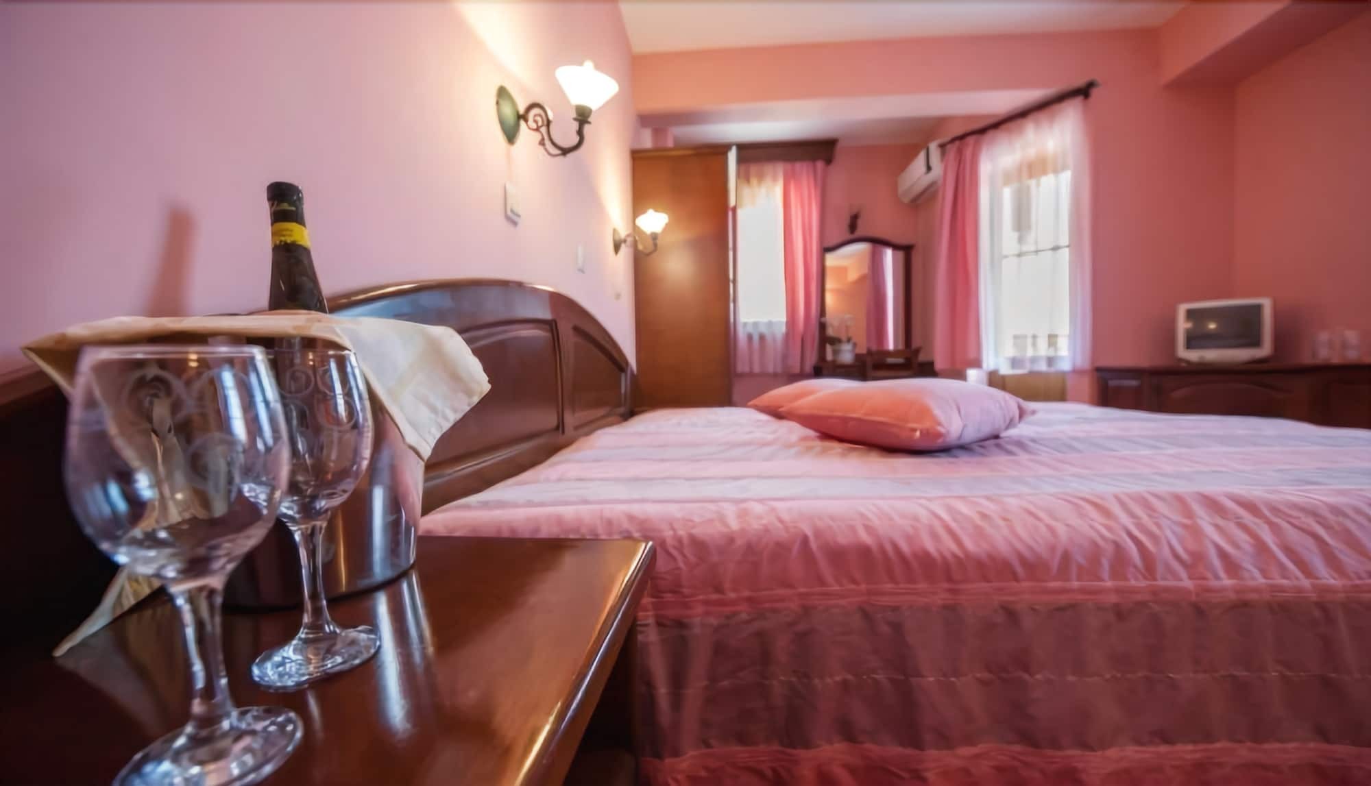 Hotel Izvora クラネヴォ エクステリア 写真
