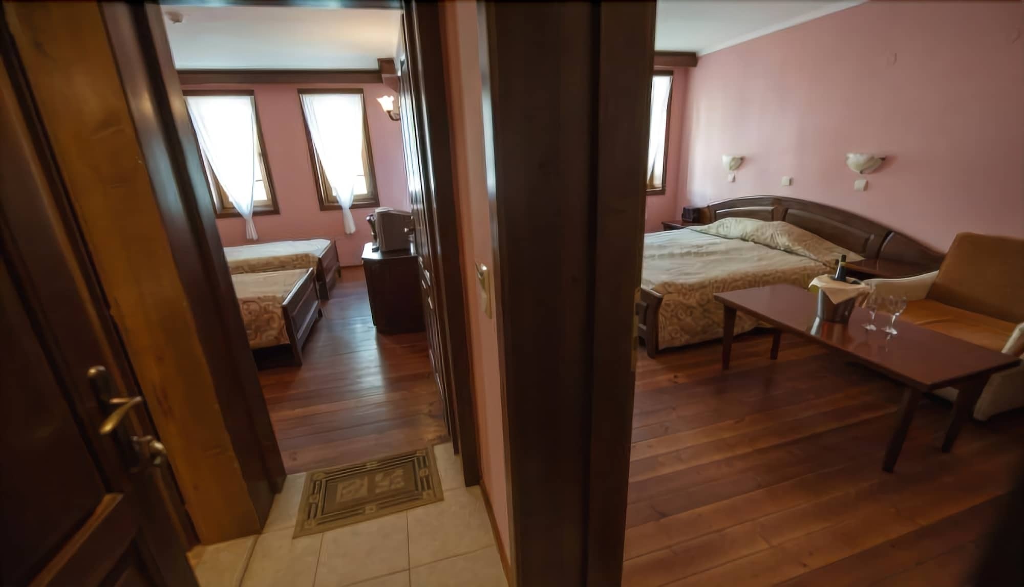 Hotel Izvora クラネヴォ エクステリア 写真